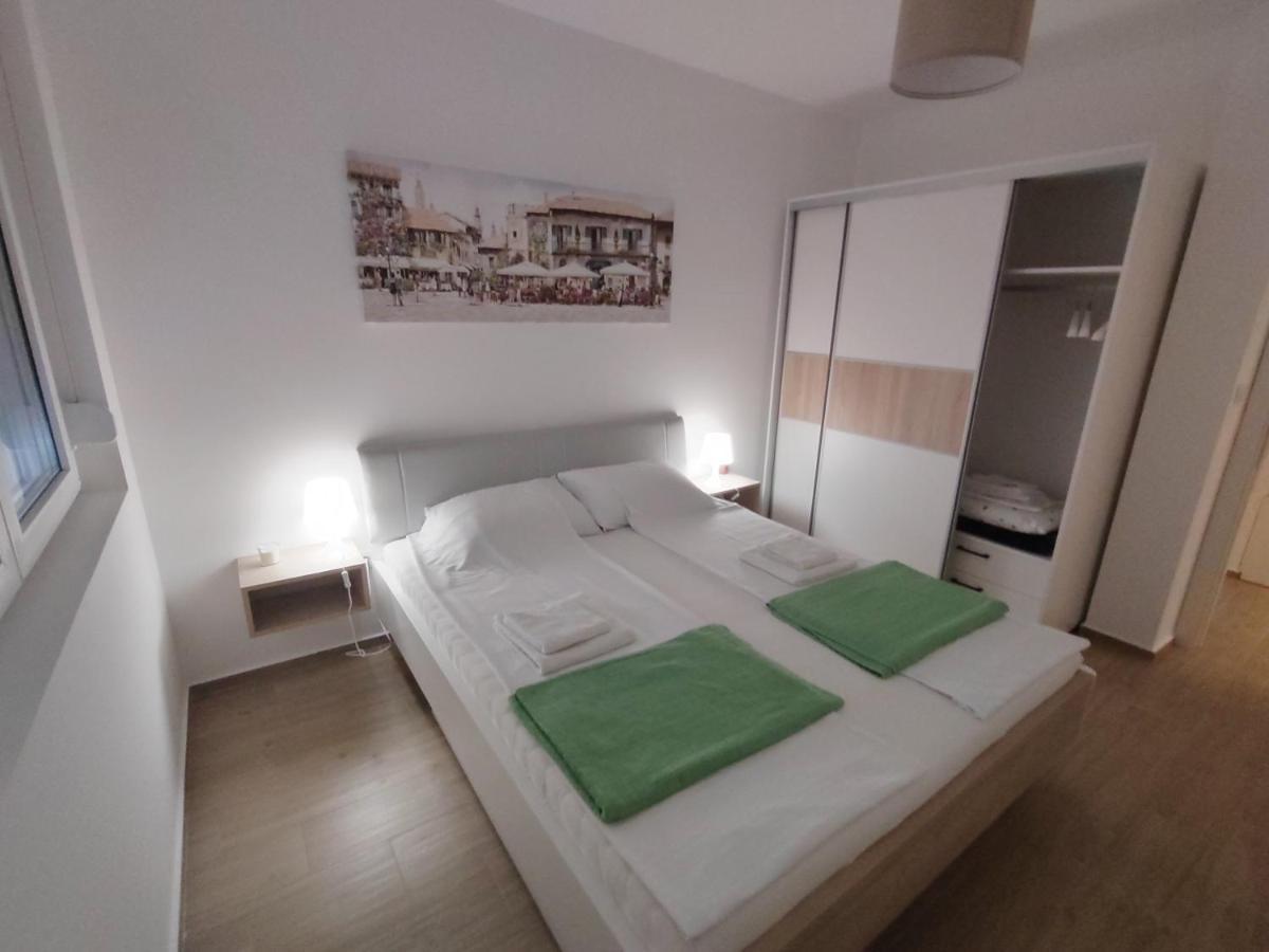 Lovely One Bedroom Apartment Ub ภายนอก รูปภาพ